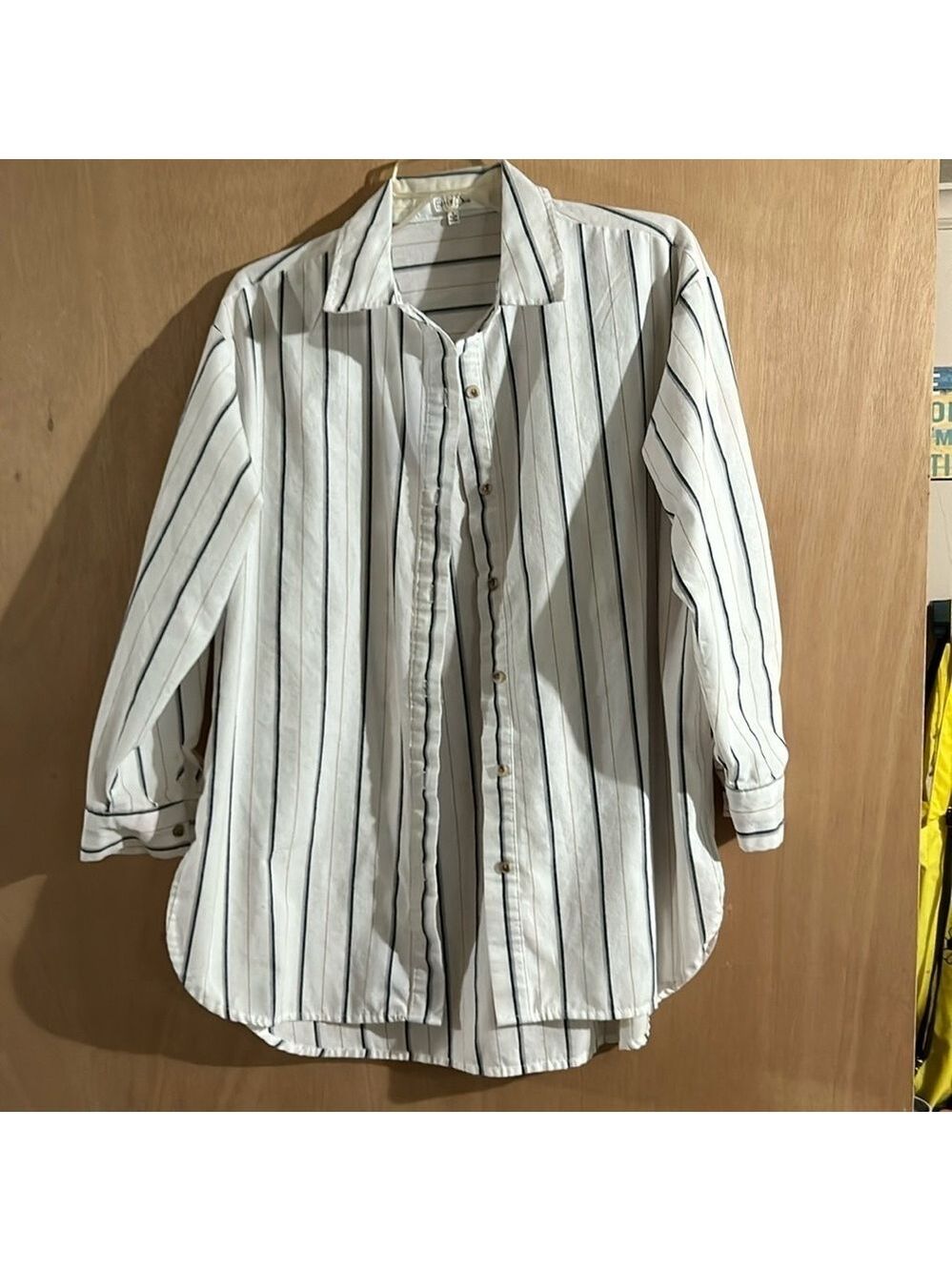 Eden & Olivia Women’s Button Up Shirt
